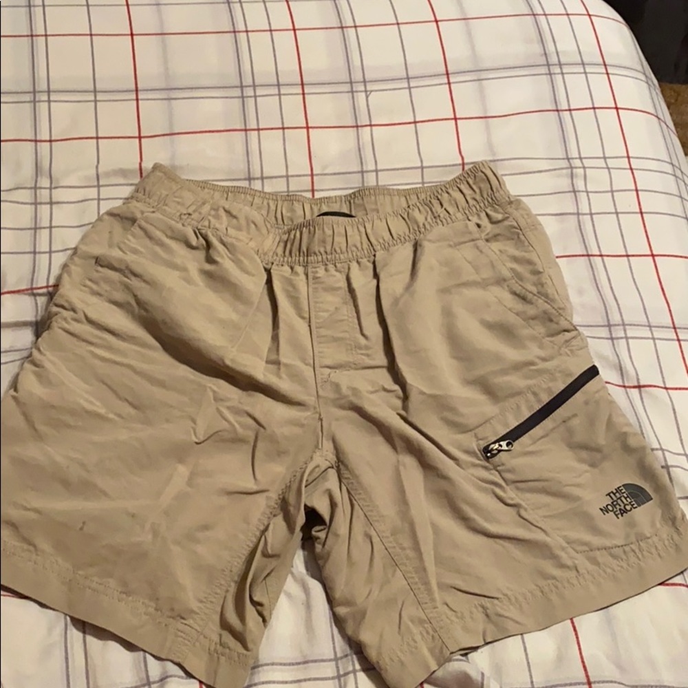Men’s north face shorts